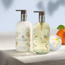 Load image into Gallery viewer, Orange & Bergamot Fine Liquid Hand Wash