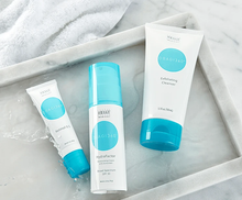 Load image into Gallery viewer, Obagi360 HydraFactor® Broad Spectrum SPF 30 2.5 oz (75 g)