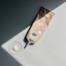 Load image into Gallery viewer, CLEANSING CARE CREAM