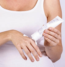 Load image into Gallery viewer, SilcSkin Hand and Body Treatment