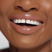 Load image into Gallery viewer, BECCA ULTIMATE LIP LOVE Bare