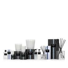 Load image into Gallery viewer, LINEN Classic Candle 8.1 oz