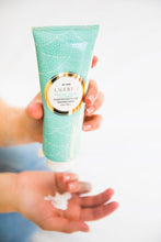Load image into Gallery viewer, 8oz Sugar Tiare Flower Body Butter