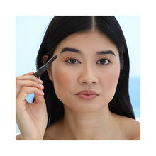 Load image into Gallery viewer, Heated Eyelash Curler
