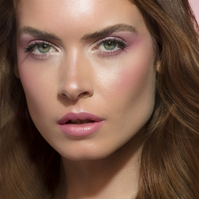 Load image into Gallery viewer, BRIGHTENING CC POWDER1 - Immaculate Light