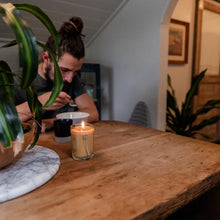 Load image into Gallery viewer, 6.8 oz Aromatic Candle Black Ginger