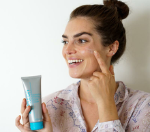 Load image into Gallery viewer, Acidophilus Probiotic Facial Cream 2.5 oz