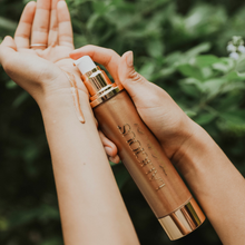 Load image into Gallery viewer, 1oz The Golden Oil