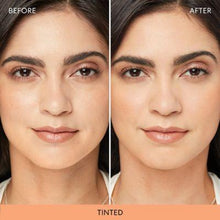 Load image into Gallery viewer, Mineral Veil Finishing Powder Illuminating
