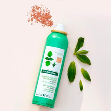 Load image into Gallery viewer, Dry shampoo with nettle - dark hair (travel size) 1.0 oz