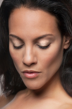 Load image into Gallery viewer, Glazen™ Eye Gloss Electric