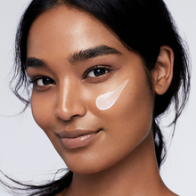 Load image into Gallery viewer, Skin Love Brighten & Blur Primer