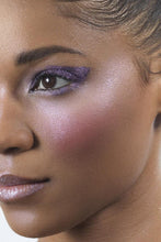 Load image into Gallery viewer, Heaven's Hue Highlighter Bronze