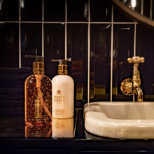 Load image into Gallery viewer, Mesmerising Oudh Accord & Gold Hand Lotion