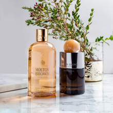 Load image into Gallery viewer, Jasmine and Sun Rose Bath & Shower Gel