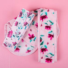 Load image into Gallery viewer, MakeUp Eraser - Floral Print