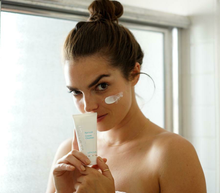 Load image into Gallery viewer, Apricot Cream Cleanser 16 oz