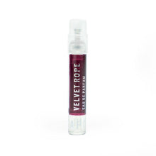 Load image into Gallery viewer, VELVET ROPE Parfum Candle
