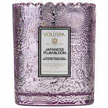 Load image into Gallery viewer, Japanese Plum Bloom Scalloped Edge Candle
