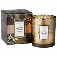 Load image into Gallery viewer, Copper Clove Seasonal Scalloped Edge Candle
