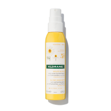 Load image into Gallery viewer, Sun lightening spray with chamomile &amp; honey 4.2 oz
