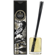Load image into Gallery viewer, Tuberosa Di Notte Reed Diffuser
