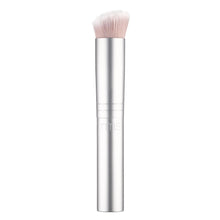 Load image into Gallery viewer, Skin2Skin foundation brush
