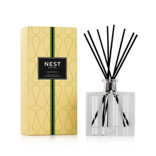 Load image into Gallery viewer, GRAPEFRUIT Reed Diffuser 5.9 fl.oz/175ml
