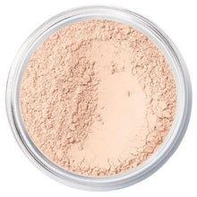 Load image into Gallery viewer, Mineral Veil Finishing Powder Illuminating

