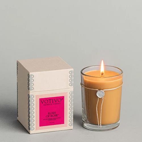 6.8 oz Aromatic Candle Rush of Rose