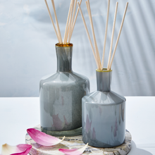 Load image into Gallery viewer, 15oz Sea &amp; Dune Reed Diffuser - Beach House
