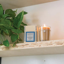 Load image into Gallery viewer, 6.8 oz Aromatic Candle Smoked Wood &amp; Amber
