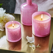 Load image into Gallery viewer, 15.5oz Duchess Peony Signature Candle - Powder Room
