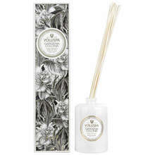 Load image into Gallery viewer, Gardenia Colonia Reed Diffuser
