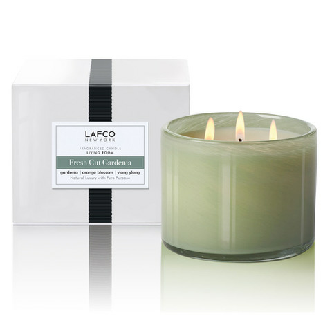 30.0oz Fresh Cut Gardenia 3-Wick Candle - Living Room