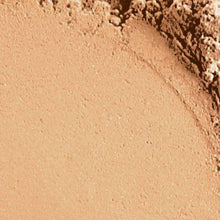 Load image into Gallery viewer, Loose Powder Matte Foundation Spf 15 Deepest Deep 30
