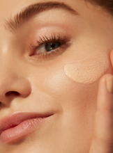 Load image into Gallery viewer, Zincscreen 100% Mineral Lotion SPF 40, 1.7 fl. oz.
