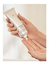 Load image into Gallery viewer, Diamond Extreme Hand Cream 2.5 Oz
